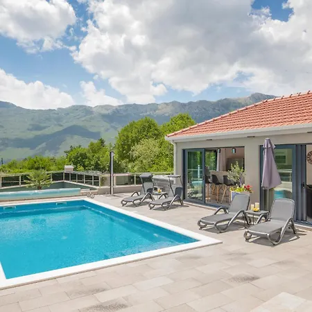 Stunning In Ferienhaus